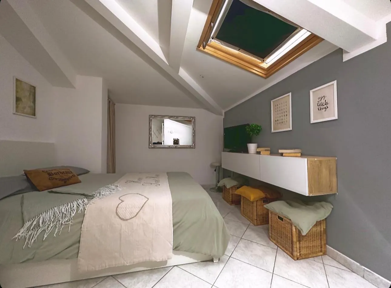 My Mini Loft Διαμέρισμα Μάσσα